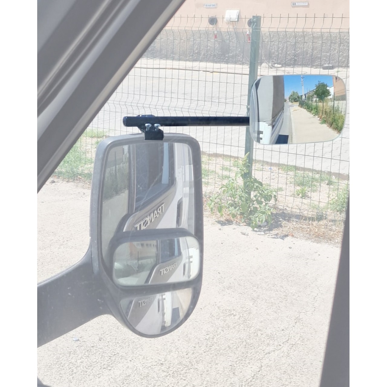 Karavan Aynası Camlı-1  Sağ Ayarlanabilir Plastik Ayaklı 140x70 mm